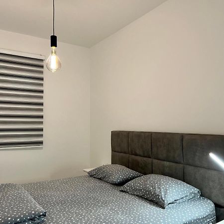 Kaljevic 13 Apartment Бар Екстериор снимка