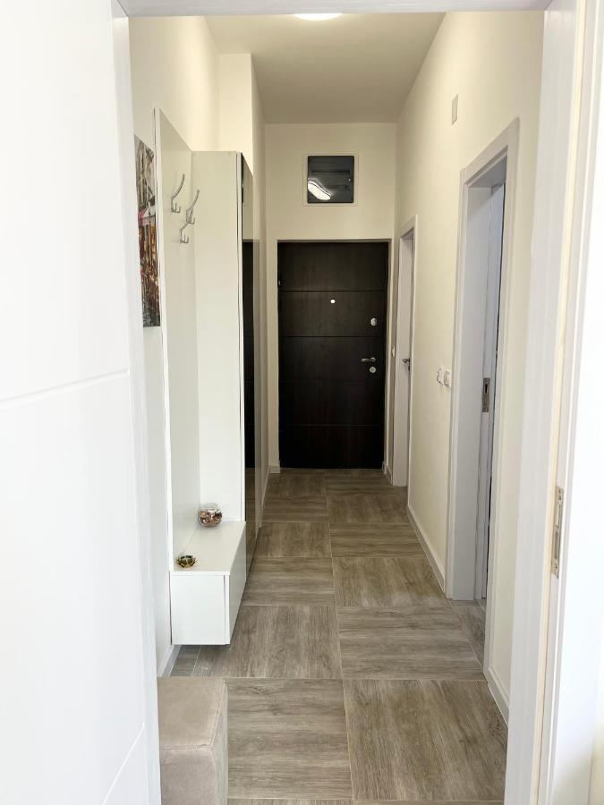 Kaljevic 13 Apartment Бар Екстериор снимка