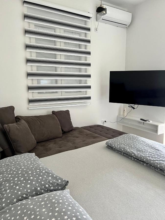 Kaljevic 13 Apartment Бар Екстериор снимка